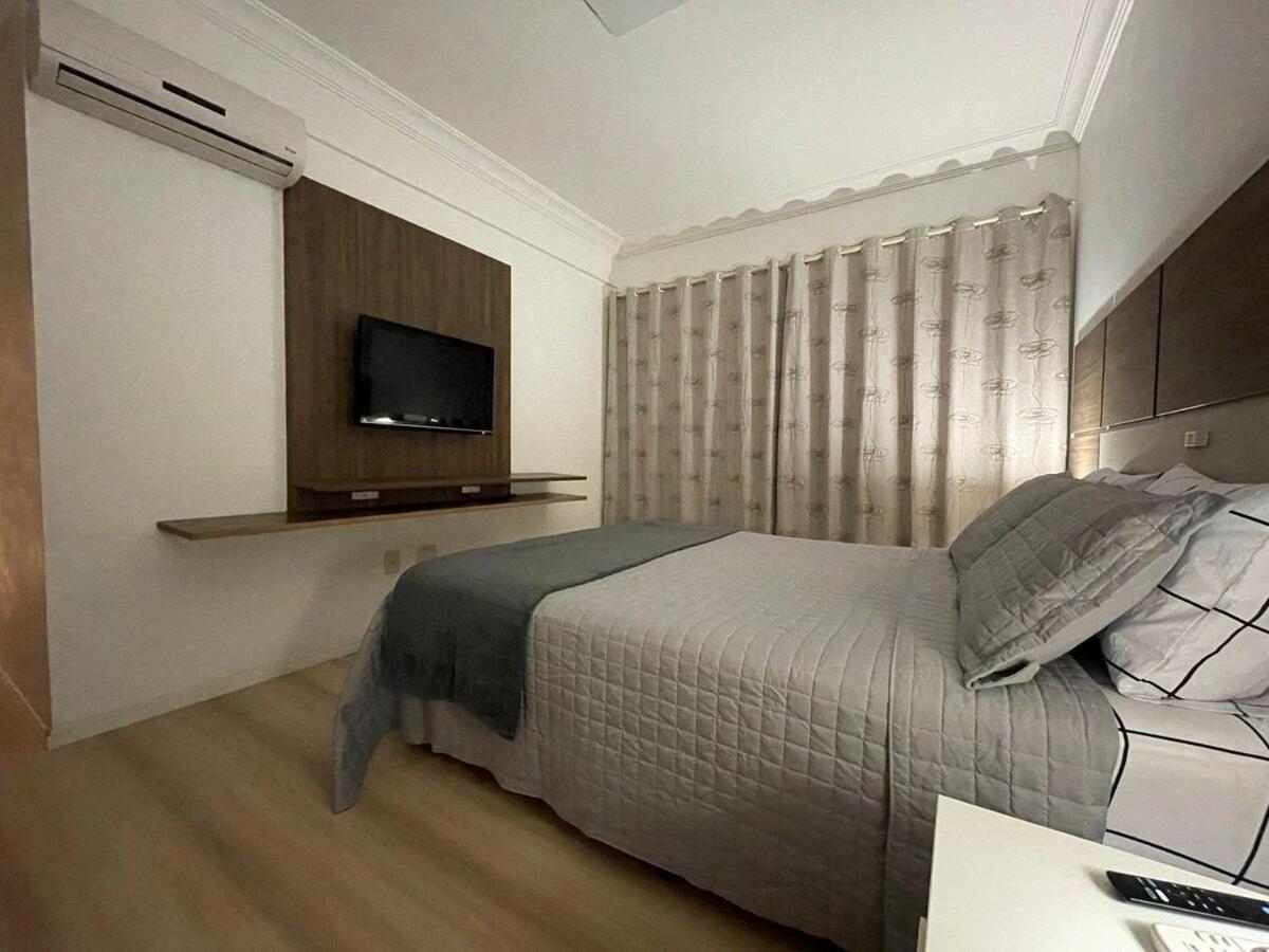 Linda Vista, Um Apartamento Por Andar, 3 Suites, 2 Garagens Balneário Camboriú Buitenkant foto